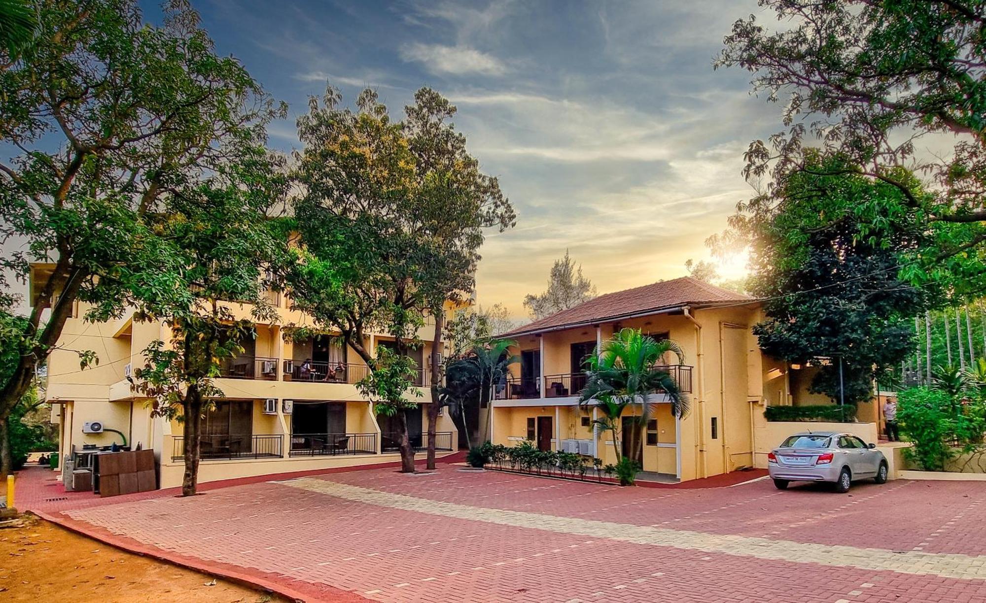 Zaras Resort Khandala Lonavala Luaran gambar