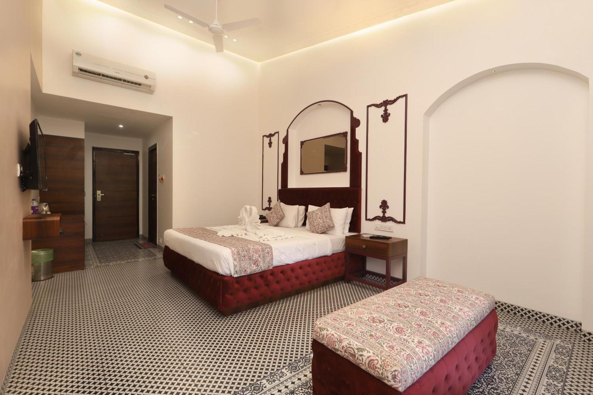 Zaras Resort Khandala Lonavala Luaran gambar