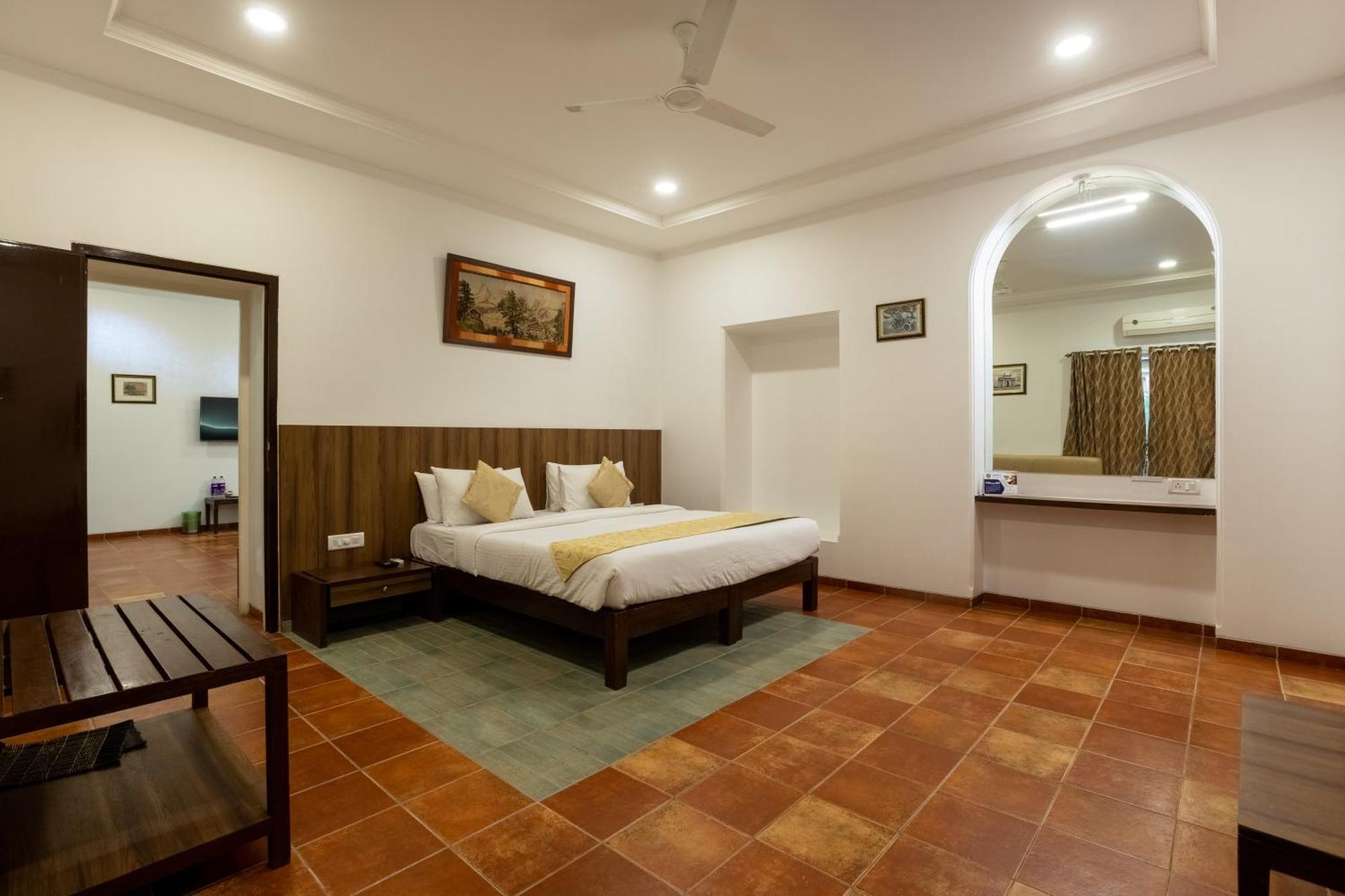 Zaras Resort Khandala Lonavala Luaran gambar