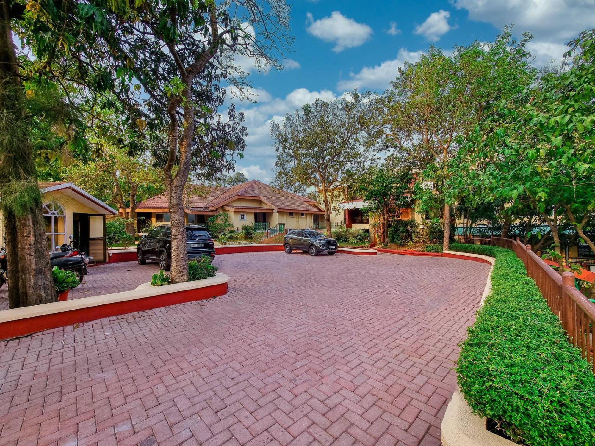 Zaras Resort Khandala Lonavala Luaran gambar